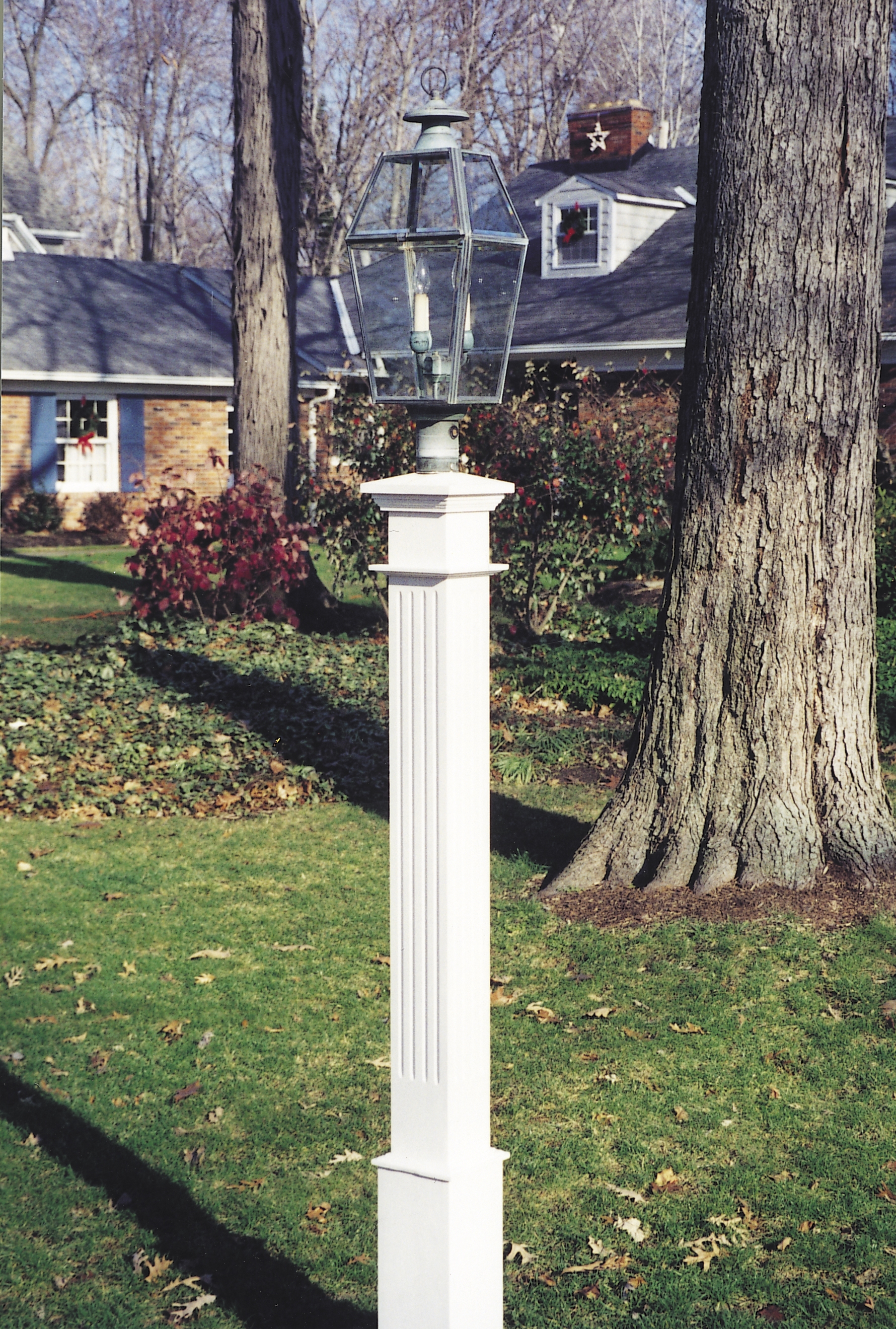 6X6 Cedar Fluted Lantern Post by New England Woodworks