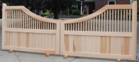 Estate Concave Cedar Driveway Gate (C)