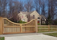 Estate Concave Wooden Cedar Driveway Gate
