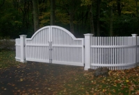 Estate Convex Wooden Driveway Gate (C)