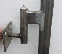 Adjustable post hardware for Wooden Driveway Gates